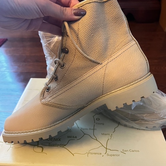 Arizona Women's Work Boots Jane Natural Size 9.5 NWT - Picture 5 of 9